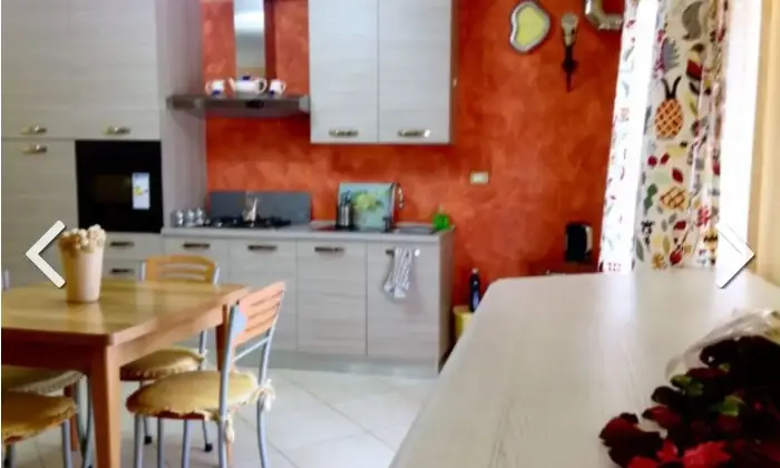 Rexer-Valverde-APPARTAMENTO-LUMINOSO-Zona-I-PORTALILE-ZAGARE-Cucina