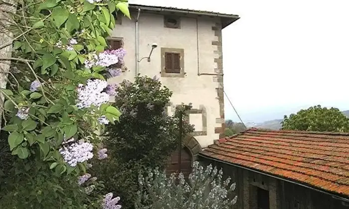 Rexer-Pratovecchio-Stia-Porzione-di-Colonica-Storica-del-con-Vista-Castello-di-Romena-Ex-Convento-Camaldolese-Pratovecchio-Stia-AR-Altro