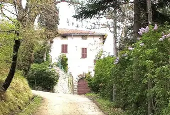 Rexer-Pratovecchio-Stia-Porzione-di-Colonica-Storica-del-con-Vista-Castello-di-Romena-Ex-Convento-Camaldolese-Pratovecchio-Stia-AR-Altro