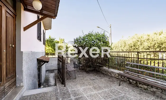 Rexer-Terni-Casa-indipendente-con-giardino-Altro
