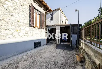Rexer-Terni-Casa-indipendente-con-giardino-Altro