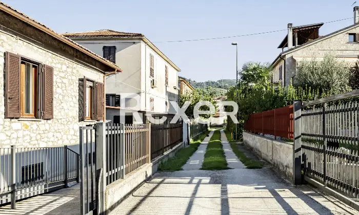 Rexer-Terni-Casa-indipendente-con-giardino-Altro