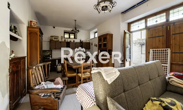 Rexer-Terni-Casa-indipendente-con-giardino-Altro
