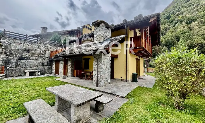 Rexer-Campertogno-Splendida-Villa-indipendente-con-vista-panoramica-Altro