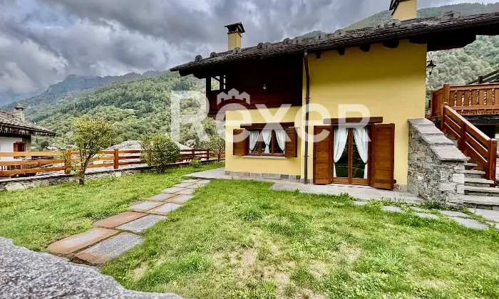 Rexer-Campertogno-Splendida-Villa-indipendente-con-vista-panoramica-Altro