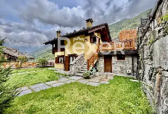 Rexer-Campertogno-Charme-Alpino-Villa-con-Due-Appartamenti-Altro