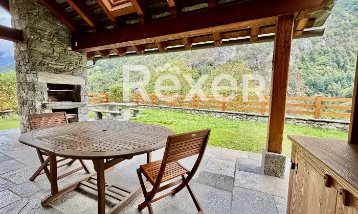 Rexer-Campertogno-Charme-Alpino-Villa-con-Due-Appartamenti-Altro