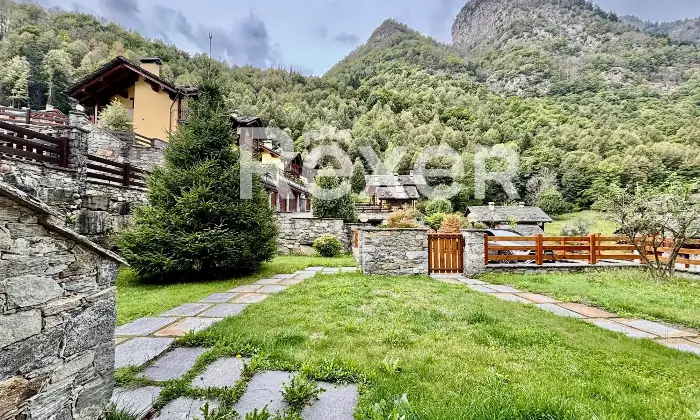 Rexer-Campertogno-Charme-Alpino-Villa-con-Due-Appartamenti-Altro