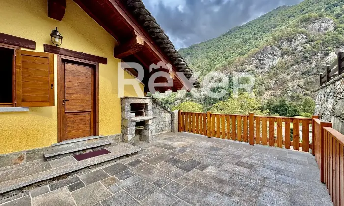 Rexer-Campertogno-Charme-Alpino-Villa-con-Due-Appartamenti-Altro