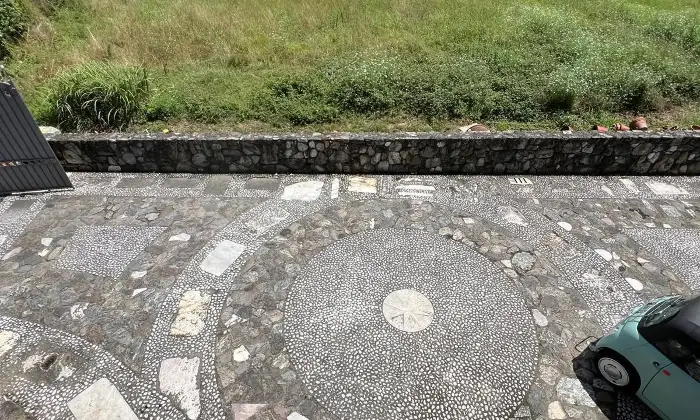 Rexer-Carrara-Villa-esclusiva-a-Fossone-spazi-ampi-finiture-di-lusso-e-grande-giardino-privato-Altro