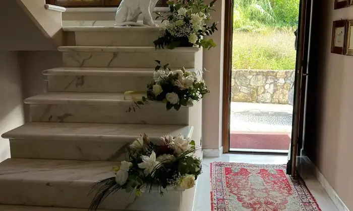 Rexer-Carrara-Villa-esclusiva-a-Fossone-spazi-ampi-finiture-di-lusso-e-grande-giardino-privato-Altro