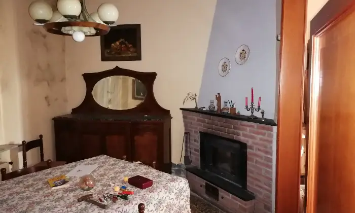 Rexer-Rottofreno-Casa-indipendente-su-due-livelli-con-cortile-privato-Altro