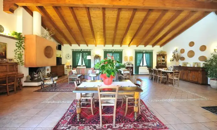 Rexer-San-Vero-Milis-Azienda-Agrituristica-avviata-Salone