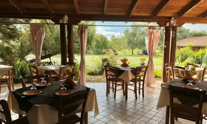 Rexer-San-Vero-Milis-Azienda-Agrituristica-avviata-Terrazzo
