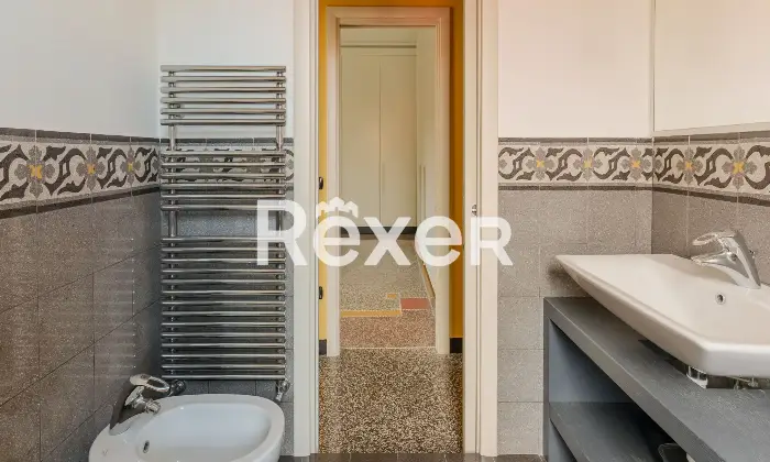 Rexer-Lavagna-Appartamento-ristrutturato-a-Cavi-Borgo-con-terrazzo-e-box-doppio-vicino-al-mare-Altro
