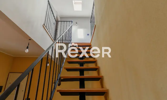 Rexer-Lavagna-Appartamento-ristrutturato-a-Cavi-Borgo-con-terrazzo-e-box-doppio-vicino-al-mare-Altro