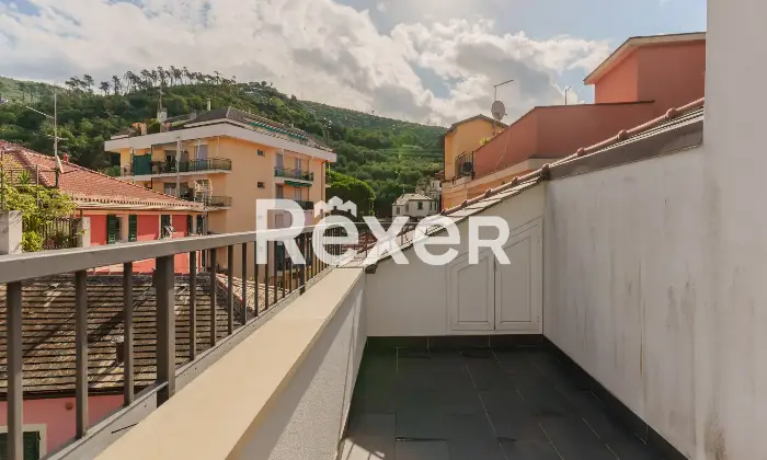 Rexer-Lavagna-Appartamento-ristrutturato-a-Cavi-Borgo-con-terrazzo-e-box-doppio-vicino-al-mare-Altro