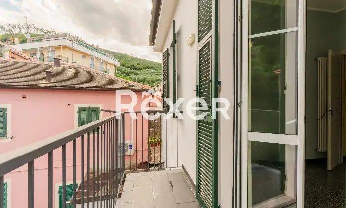 Rexer-Lavagna-Appartamento-ristrutturato-a-Cavi-Borgo-con-terrazzo-e-box-doppio-vicino-al-mare-Altro