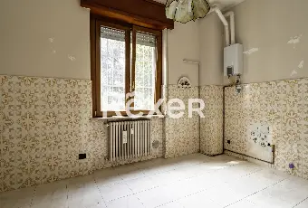 Rexer-Magenta-Appartamento-ampio-con-box-auto-e-terrazzino-Altro