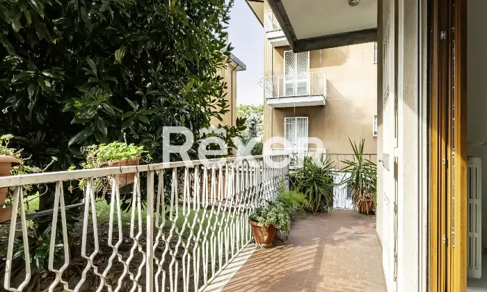 Rexer-Magenta-Appartamento-ampio-con-box-auto-e-terrazzino-Altro