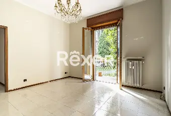 Rexer-Magenta-Appartamento-ampio-con-box-auto-e-terrazzino-Altro