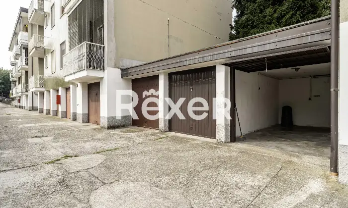 Rexer-Magenta-Appartamento-ampio-con-box-auto-e-terrazzino-Altro