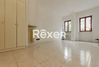Rexer-Torino-TRILOCALE-CON-BOX-AUTO-Altro
