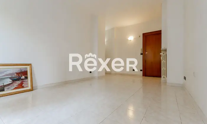 Rexer-Torino-TRILOCALE-CON-BOX-AUTO-Altro