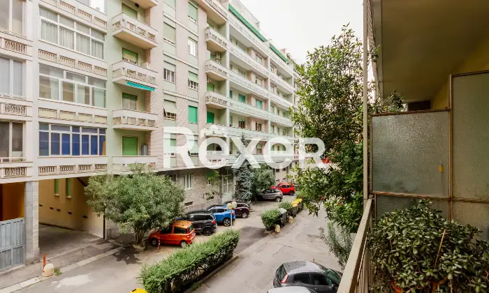 Rexer-Torino-TRILOCALE-CON-BOX-AUTO-Altro
