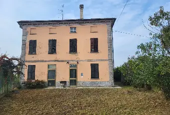 Rexer-Valmacca-Casale-da-ristrutturare-con-ampi-spazi-interni-ed-esterni-Altro