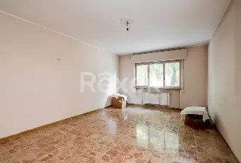 Rexer-Venezia-Ampio-Appartamento-in-Viale-San-Marco-Altro