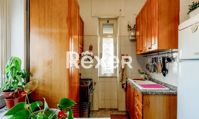 Rexer-Roma-Bilocale-con-BalconePortuense-Largo-La-Loggia-Altro