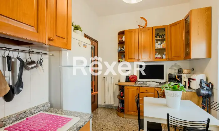 Rexer-Roma-Bilocale-con-BalconePortuense-Largo-La-Loggia-Altro