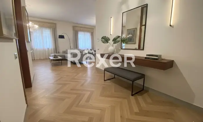 Rexer-Tradate-Casa-indipendente-con-terrazzo-panoramico-e-ampio-parco-a-Tradate-Altro