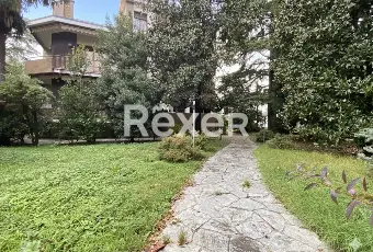 Rexer-Tradate-Casa-indipendente-con-terrazzo-panoramico-e-ampio-parco-a-Tradate-Altro