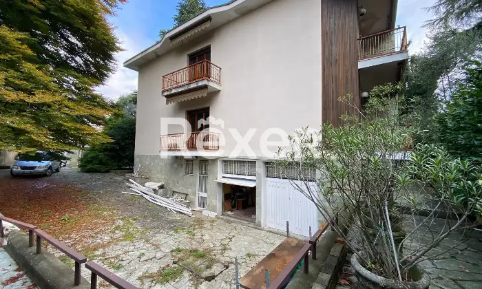 Rexer-Tradate-Casa-indipendente-con-terrazzo-panoramico-e-ampio-parco-a-Tradate-Altro