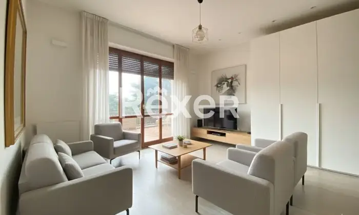 Rexer-Tradate-Casa-indipendente-con-terrazzo-panoramico-e-ampio-parco-a-Tradate-Altro