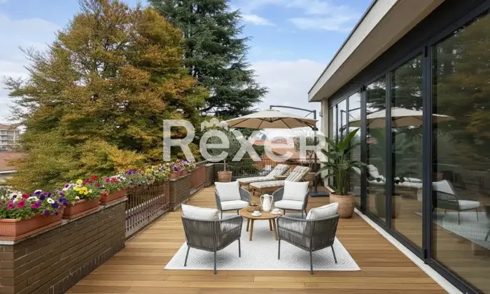 Rexer-Tradate-Casa-indipendente-con-terrazzo-panoramico-e-ampio-parco-a-Tradate-Altro