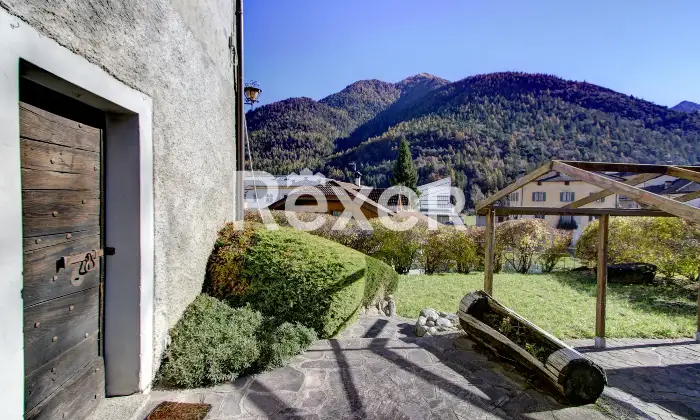 Rexer-Sella-Giudicarie-Antica-casa-di-montagna-con-ampi-spazi-e-fascino-storico-Altro