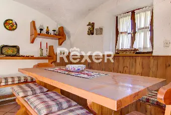 Rexer-Sella-Giudicarie-Antica-casa-di-montagna-con-ampi-spazi-e-fascino-storico-Altro