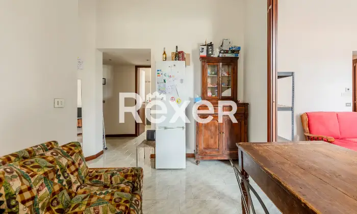 Rexer-Milano-Plurilocale-in-piccola-palazzina-con-dependance-giardino-terrazzi-e-cantina-Altro