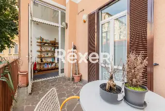 Rexer-Milano-Plurilocale-in-piccola-palazzina-con-dependance-giardino-terrazzi-e-cantina-Altro