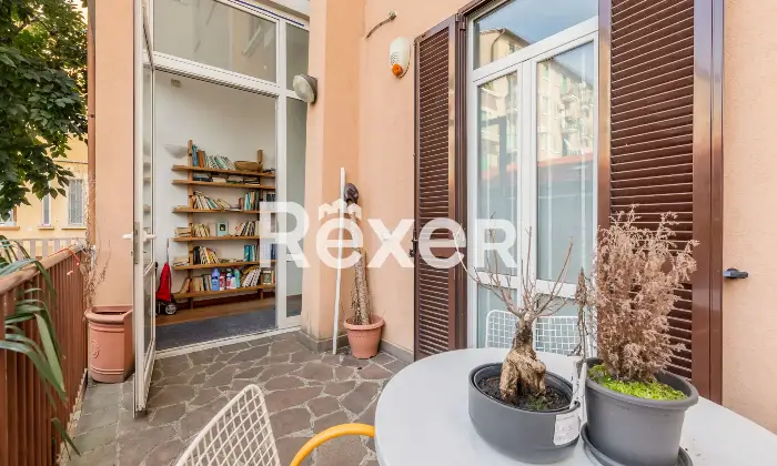 Rexer-Milano-Plurilocale-in-piccola-palazzina-con-dependance-giardino-terrazzi-e-cantina-Altro