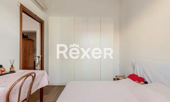 Rexer-Milano-Plurilocale-in-piccola-palazzina-con-dependance-giardino-terrazzi-e-cantina-Altro