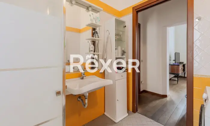 Rexer-Milano-Plurilocale-in-piccola-palazzina-con-dependance-giardino-terrazzi-e-cantina-Altro