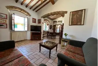 Rexer-Livorno-Appartamento-ristrutturato-in-vendita-Via-Terrazzini-zona-GaribaldiZola-Livorno-Altro