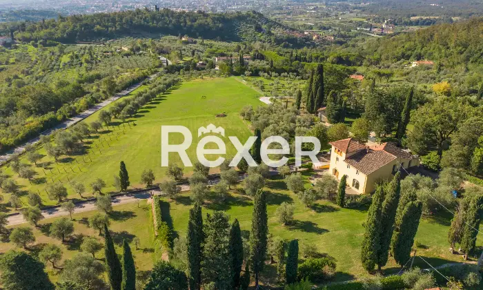 Rexer-Pistoia-Villa-esclusiva-con-giardino-e-vista-panoramica-Altro
