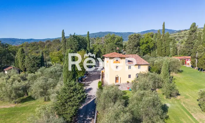 Rexer-Pistoia-Villa-esclusiva-con-giardino-e-vista-panoramica-Altro