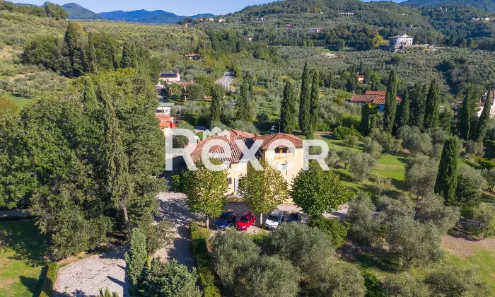 Rexer-Pistoia-Villa-esclusiva-con-giardino-e-vista-panoramica-Altro