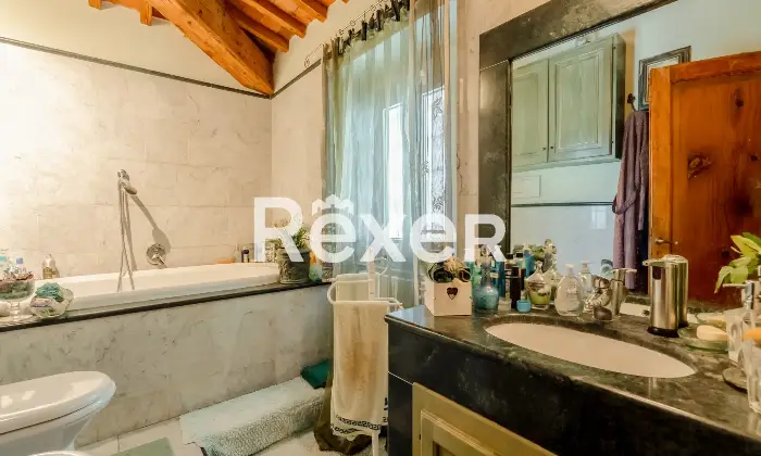 Rexer-Pistoia-Villa-esclusiva-con-giardino-e-vista-panoramica-Altro